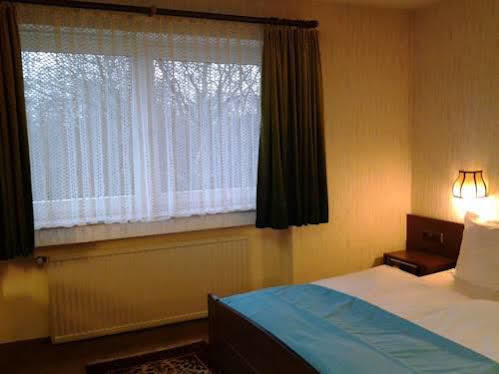 S&L Hotel Neuss Kültér fotó