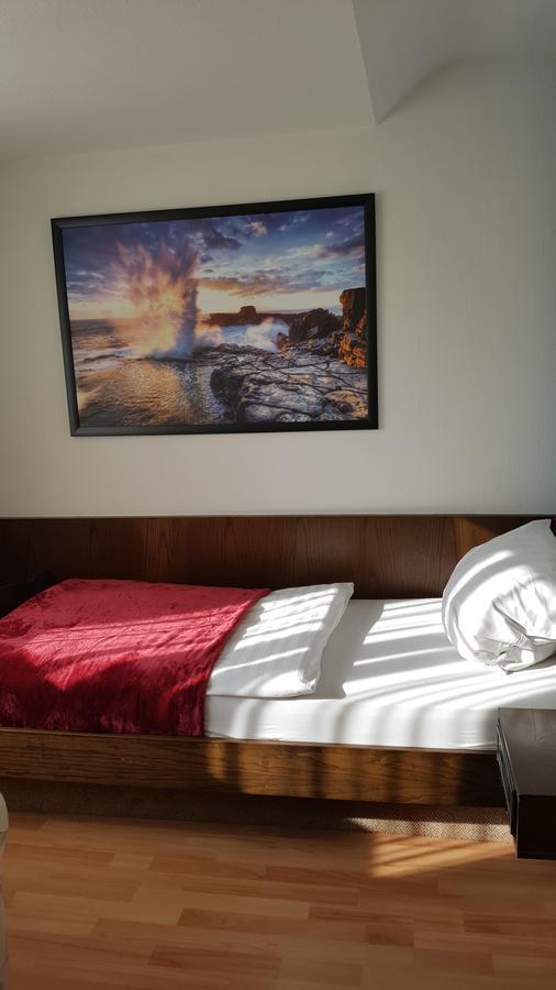 S&L Hotel Neuss Kültér fotó