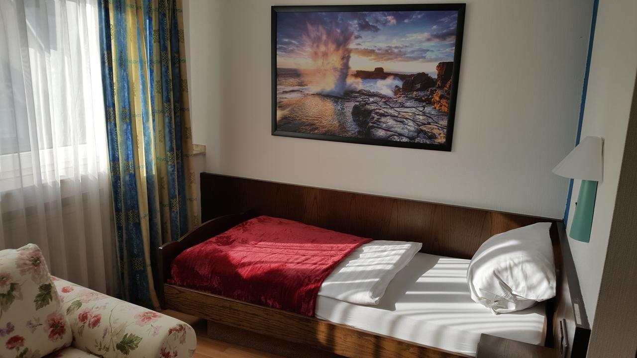 S&L Hotel Neuss Kültér fotó