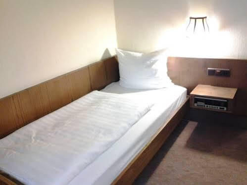 S&L Hotel Neuss Kültér fotó